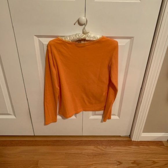 Button Top - Picture 4 of 5